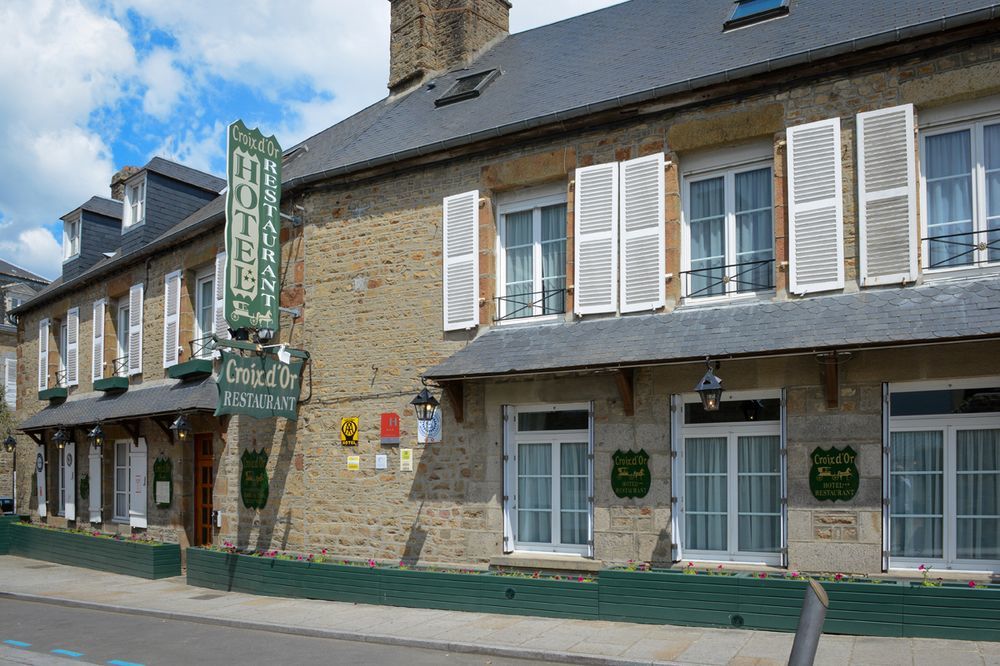 Hotel De La Croix D'Or Avranches Exterior foto